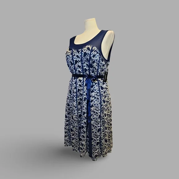 Elegant Navy and White Embroidered Dress By Candlelight Women's Fairycore Formal - Picture 1 of 11